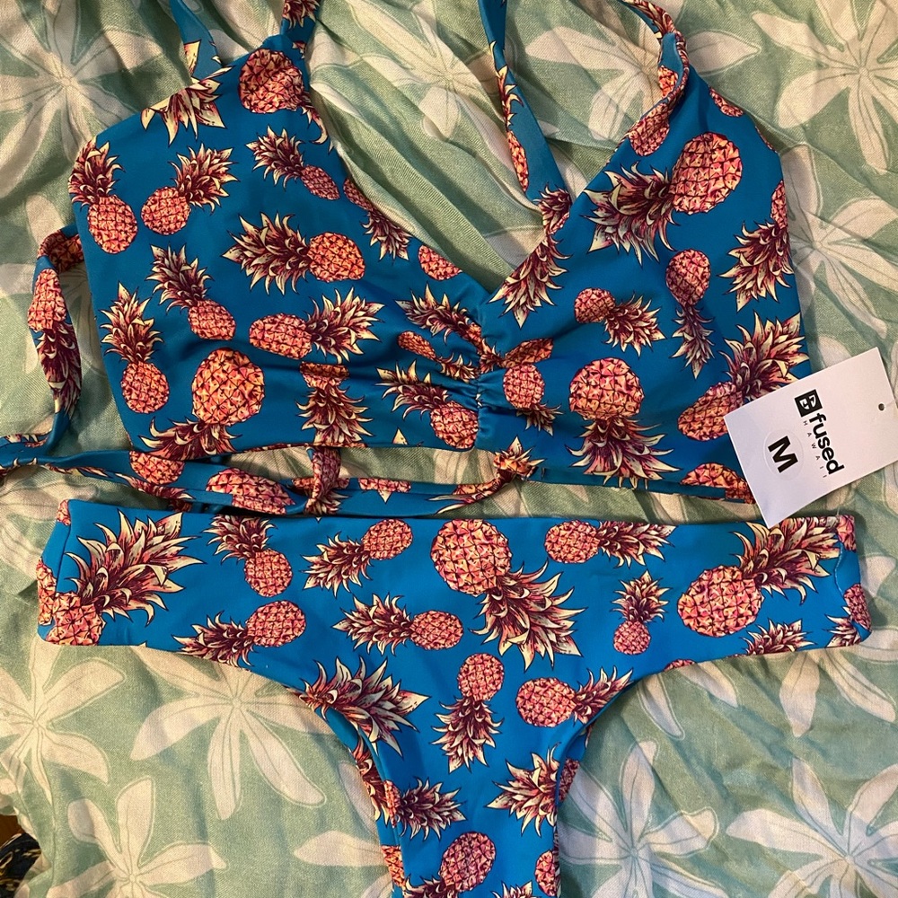 Fused Hawaii bikini set